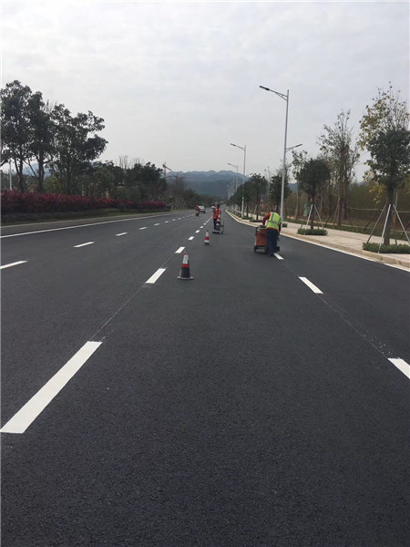 道路標(biāo)線